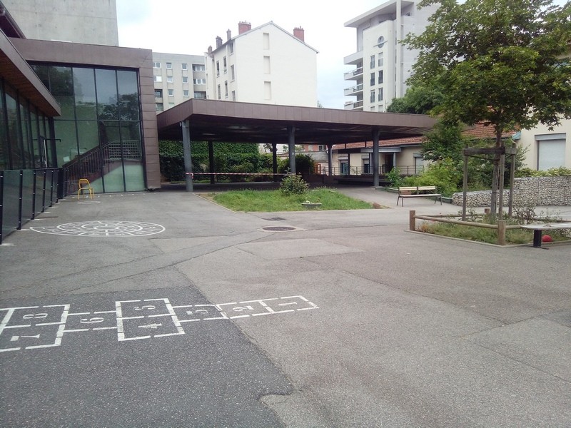 école élémentaire